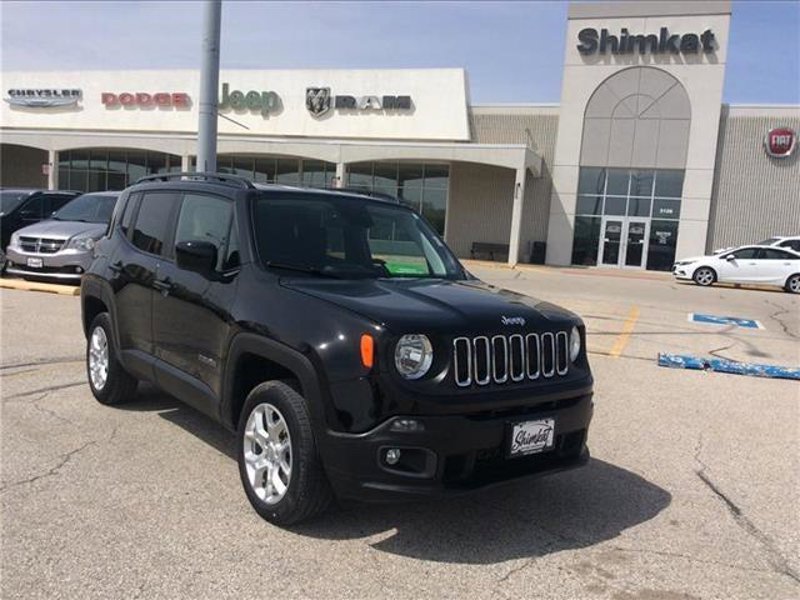 Certified 2018 Jeep Renegade Latitude w/ Cold Weather Group image 1
