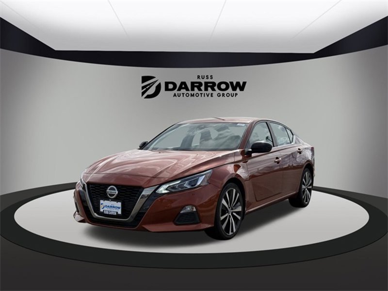Certified 2021 Nissan Altima 2.5 SR image 1