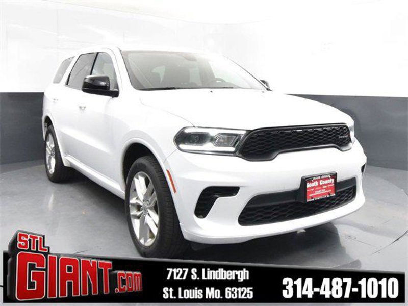 Certified 2023 Dodge Durango GT image 1