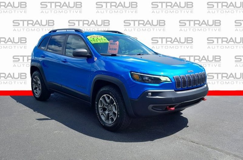 Used 2020 Jeep Cherokee Trailhawk image 1