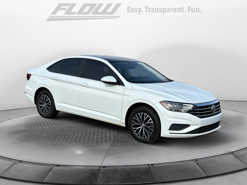 Used 2021 Volkswagen Jetta SE image 1