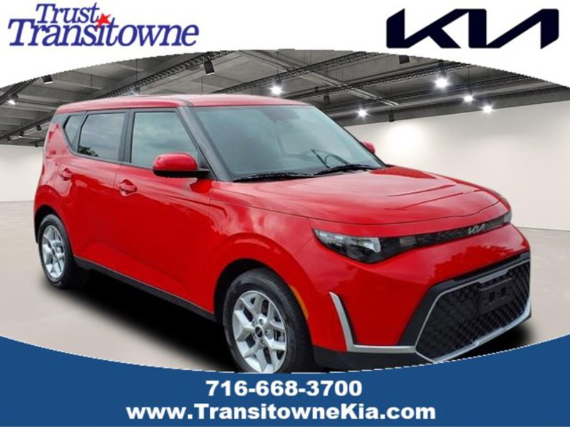 Certified 2023 Kia Soul LX w/ LX Technology Package image 1