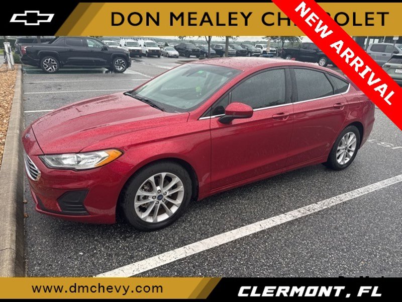Used 2020 Ford Fusion SE image 1