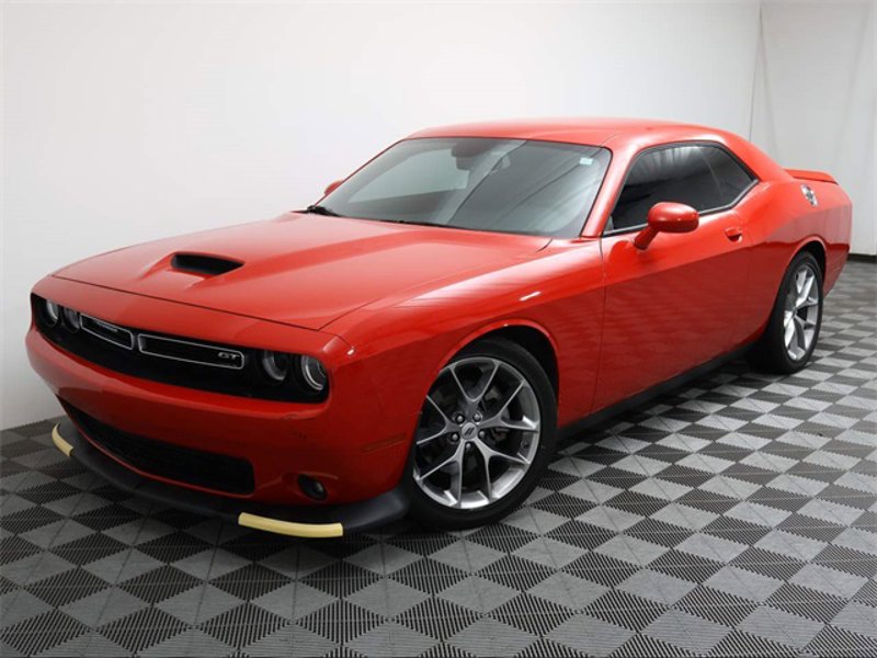Used 2022 Dodge Challenger GT image 1