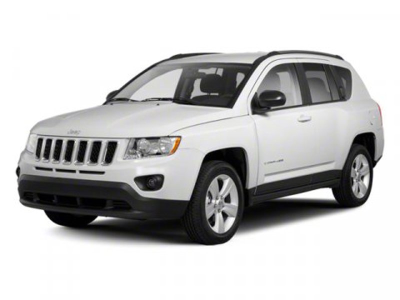 Used 2013 Jeep Compass Latitude image 1