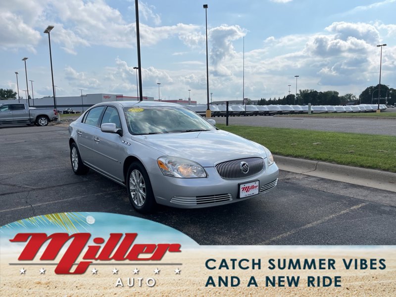 Used 2009 Buick Lucerne CX image 1