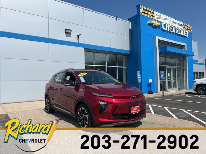 Certified 2022 Chevrolet Bolt EUV Premier w/ Sun & Sound Package image 1