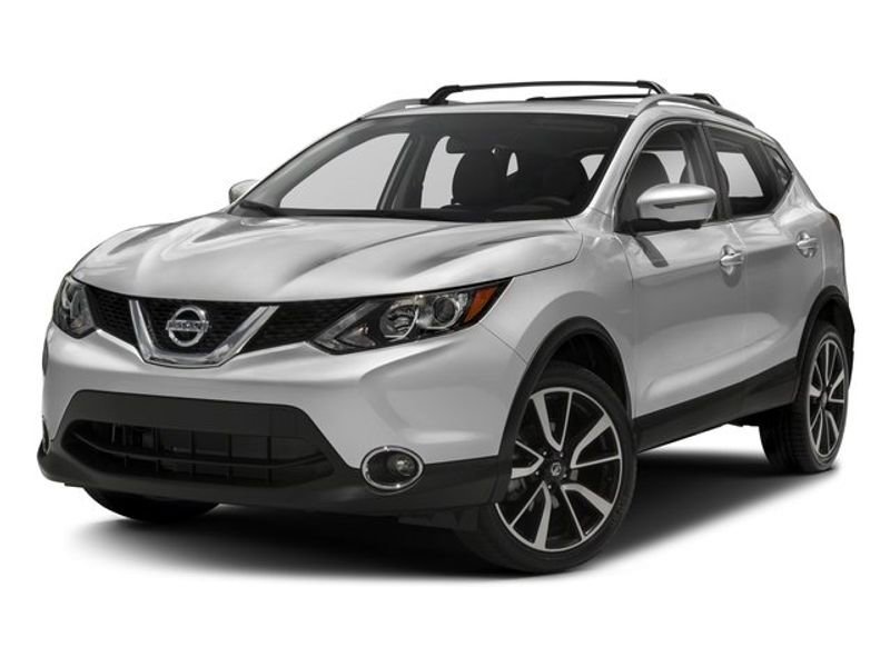 Used 2017 Nissan Rogue Sport SL image 1