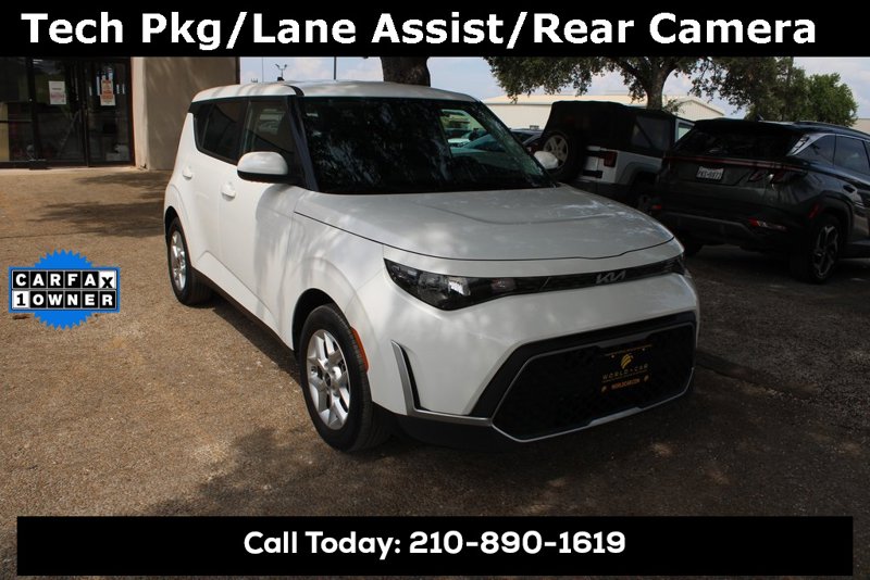 Certified 2024 Kia Soul LX w/ Option Group 015 image 1