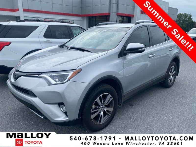 Used 2018 Toyota RAV4 XLE image 1
