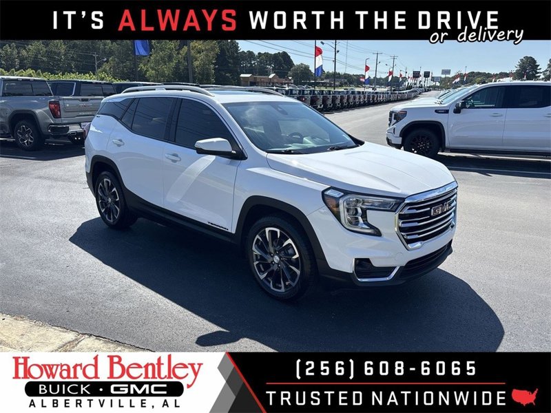 Certified 2022 GMC Terrain SLT w/ Infotainment Package II image 1