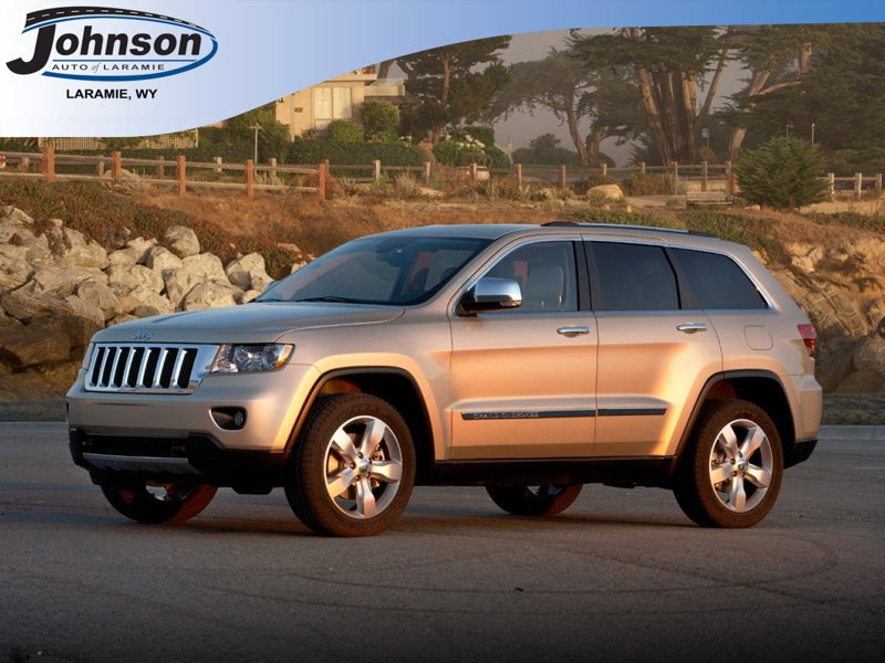 Used 2012 Jeep Grand Cherokee Laredo image 1