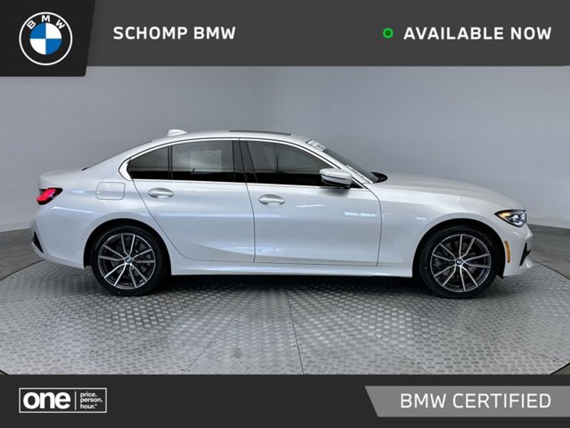 Certified 2022 BMW 330i xDrive Sedan w/ Driving Assistance Package image 1