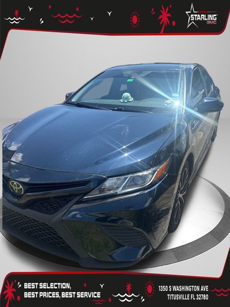 Used 2019 Toyota Camry LE image 1