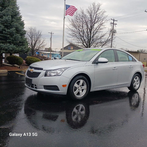 Used 2013 Chevrolet Cruze LT image 1