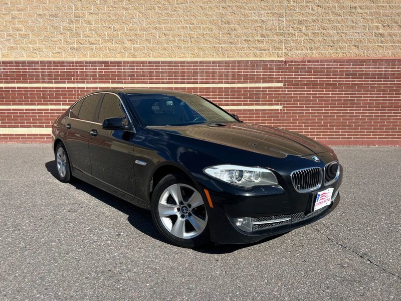 Used 2013 BMW 528i xDrive Sedan image 1