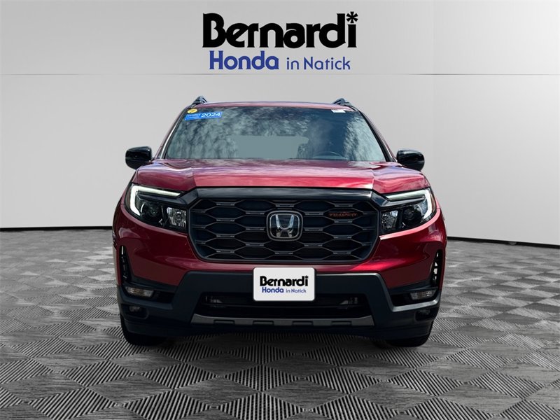 Certified 2024 Honda Passport TrailSport image 1