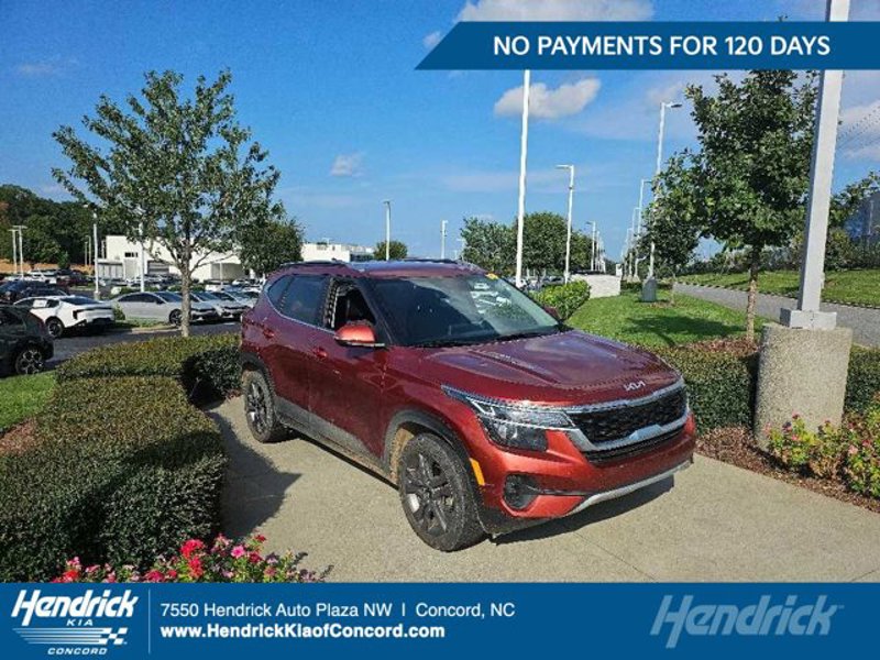 Certified 2023 Kia Seltos S image 1