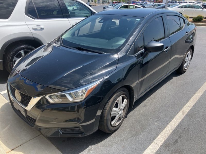 Used 2020 Nissan Versa S image 1