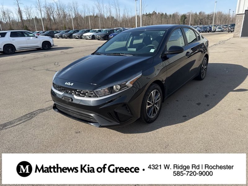 Certified 2022 Kia Forte LXS image 1