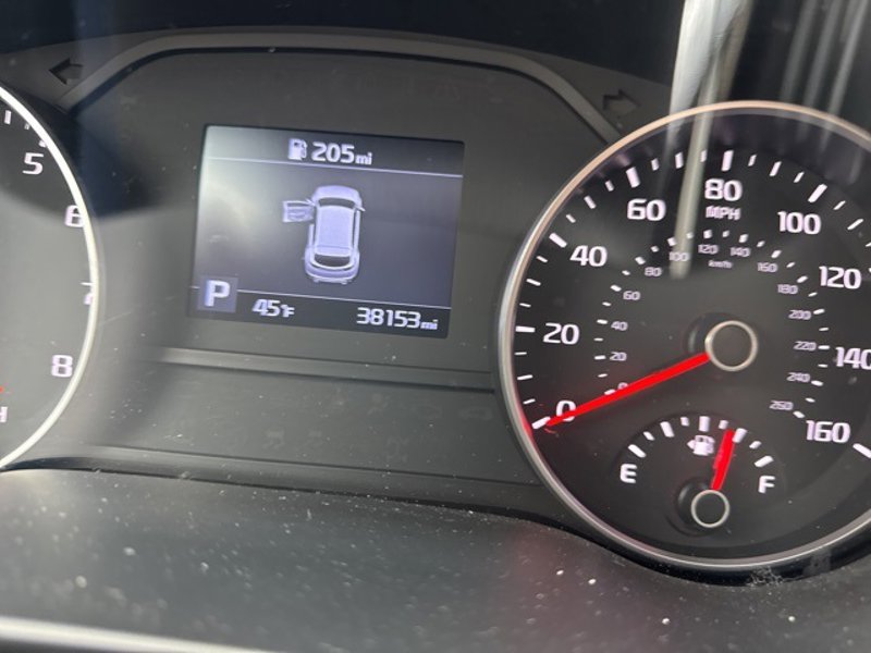 Certified 2022 Kia Sportage LX image 1