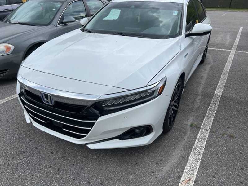 Certified 2021 Honda Accord Touring image 1