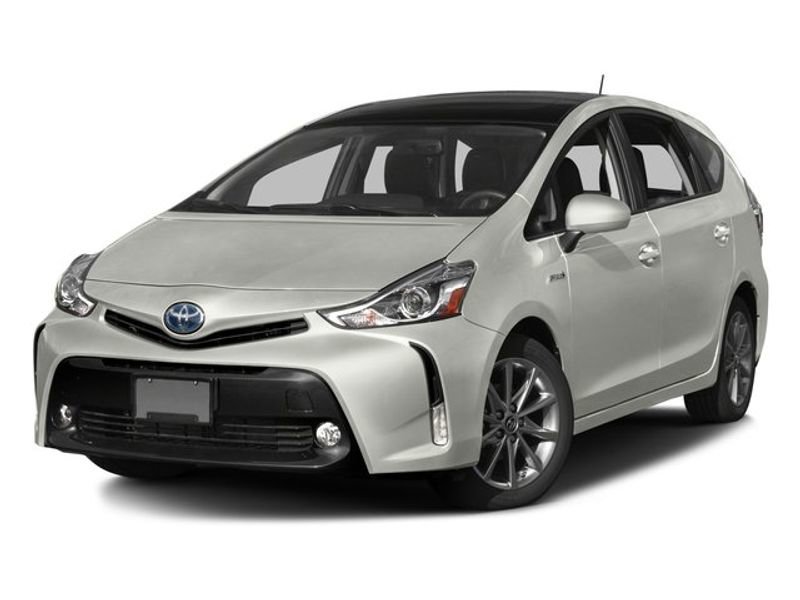 Used 2017 Toyota Prius V Five image 1