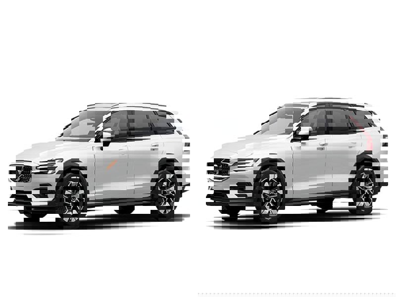 Certified 2024 Volvo V60 B5 Cross Country Plus image 1