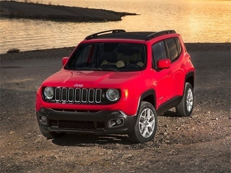 Used 2016 Jeep Renegade Limited image 1