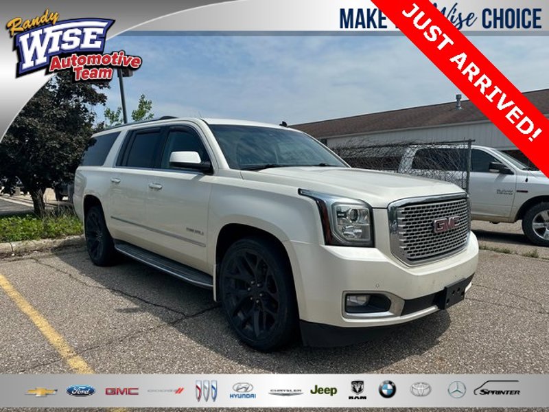 Used 2015 GMC Yukon XL Denali w/ Touring Package image 1