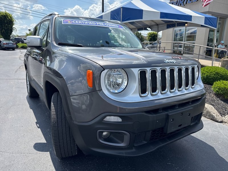 Used 2016 Jeep Renegade Limited image 1