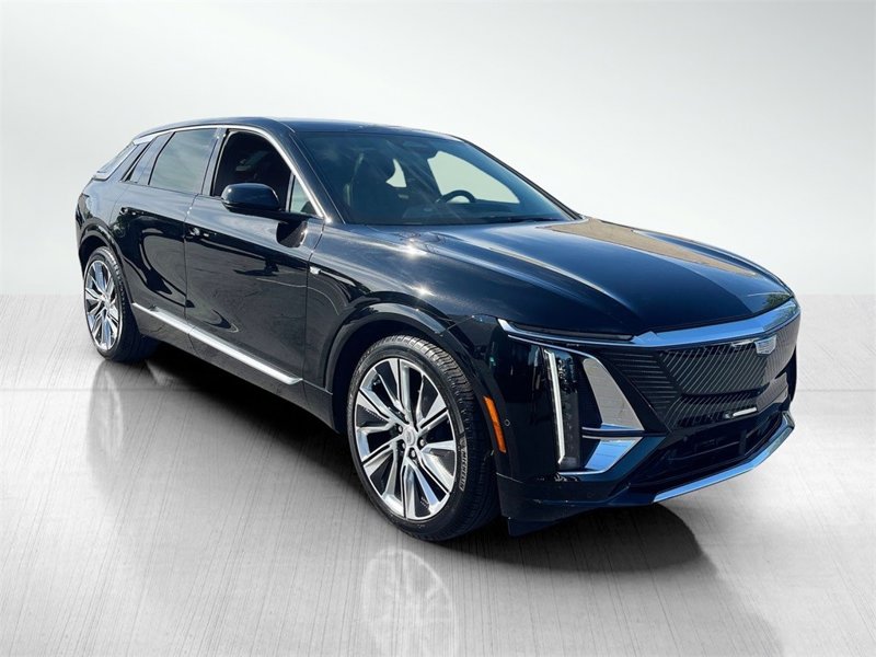 Certified 2024 Cadillac Lyriq Luxury image 1
