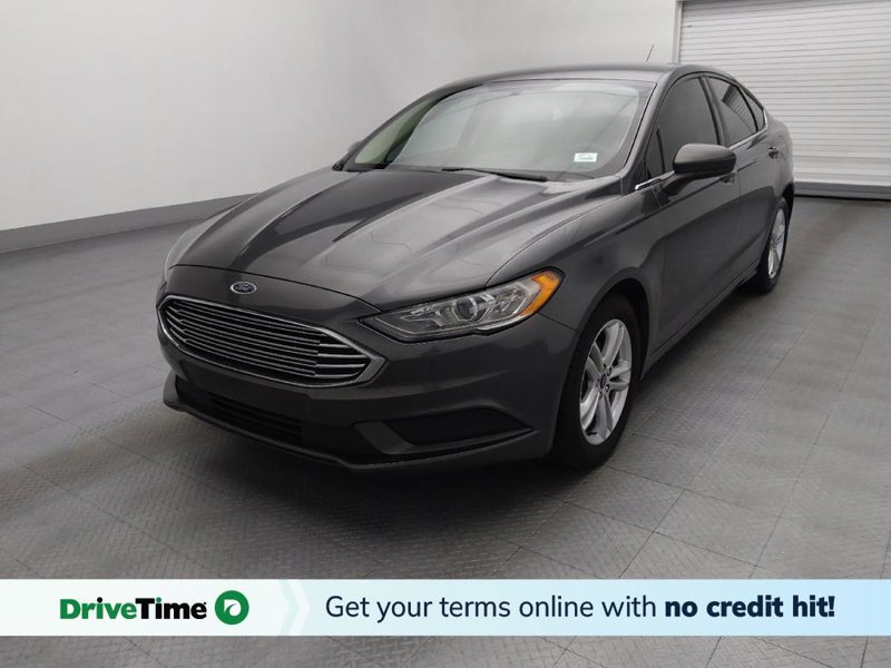 Used 2018 Ford Fusion SE image 1
