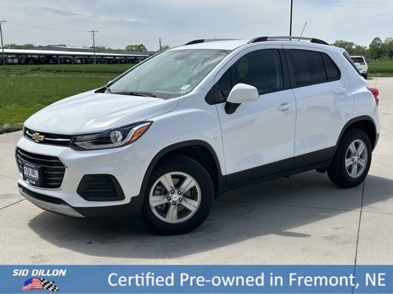 Certified 2022 Chevrolet Trax LT w/ LT Convenience Package image 1