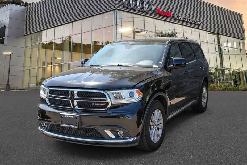 Used 2019 Dodge Durango SXT w/ 3rd Row Seating Group image 1