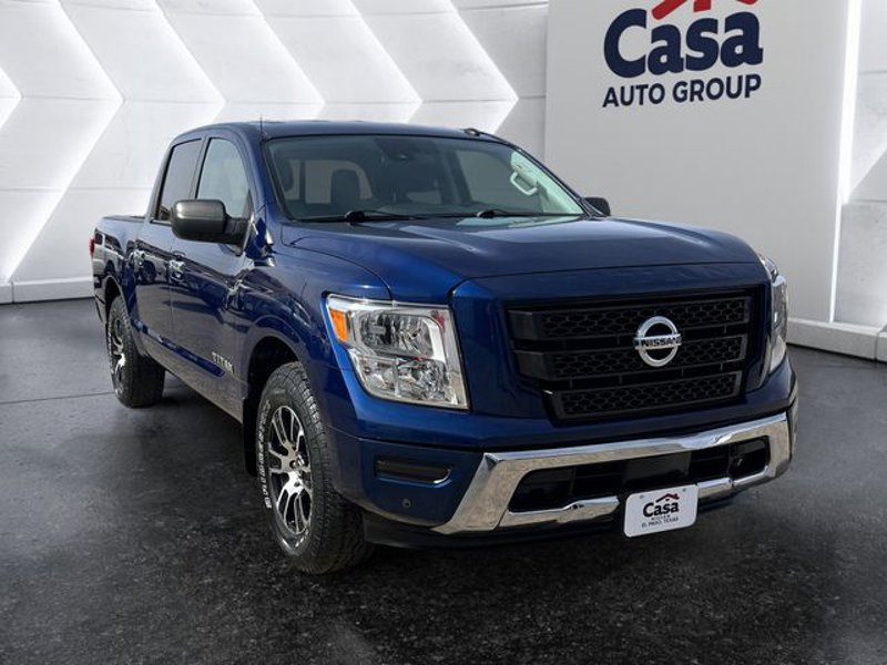 Certified 2021 Nissan Titan SV w/ SV Convenience Package image 1