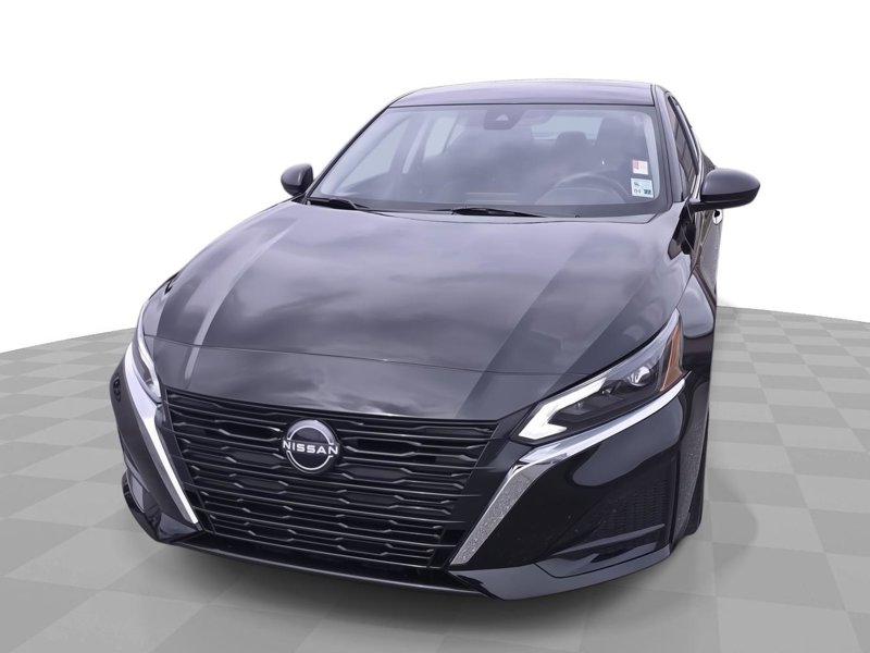 Used 2024 Nissan Altima 2.5 S image 1