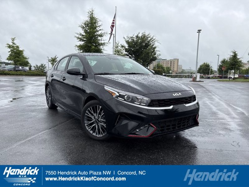 Certified 2023 Kia Forte GT-Line image 1