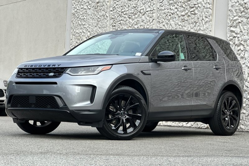 Certified 2023 Land Rover Discovery Sport SE image 1