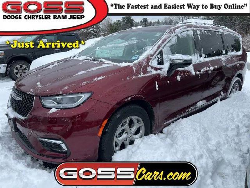 Certified 2023 Chrysler Pacifica Limited image 1