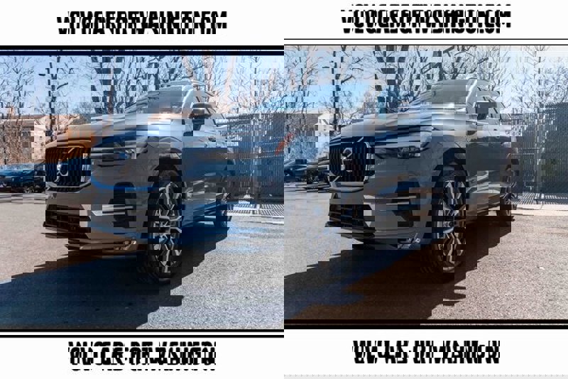 Certified 2022 Volvo XC60 B5 Momentum w/ Climate Package image 1