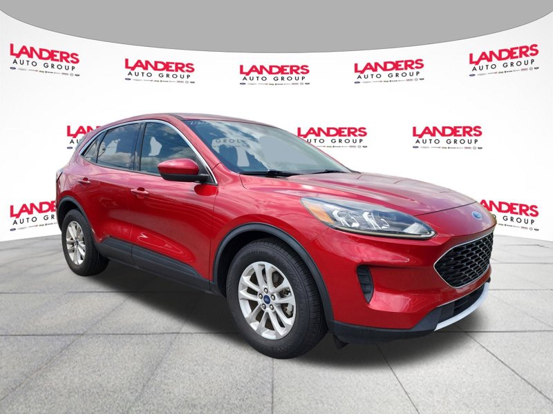 Used 2020 Ford Escape SE image 1