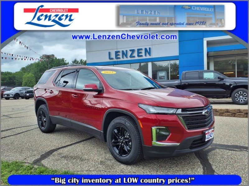 Certified 2023 Chevrolet Traverse LT w/ Midnight/Sport Edition image 1