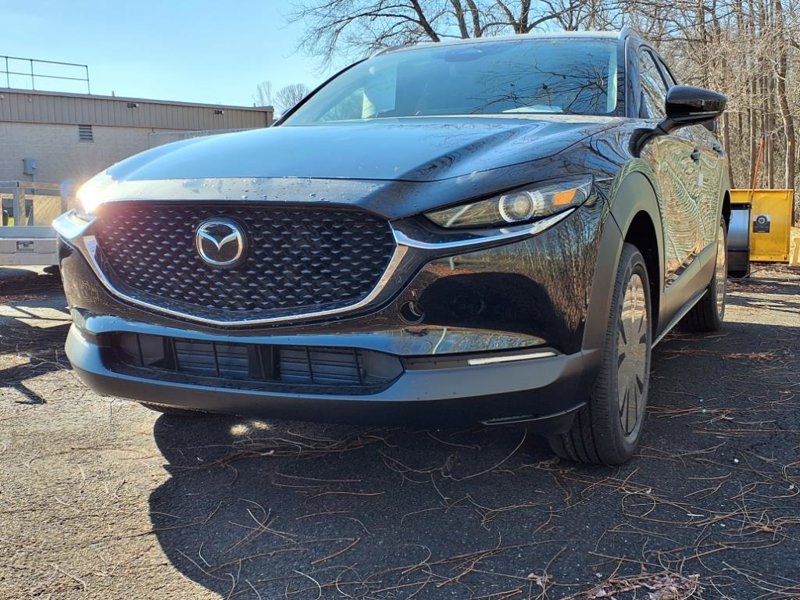 New 2025 MAZDA CX-30 AWD 2.5 S w/ Select Sport Pkg image 1