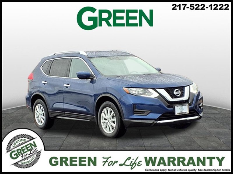 Used 2017 Nissan Rogue SV image 1