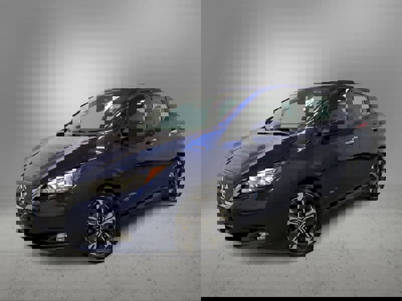 Used 2019 Nissan Leaf SV image 1