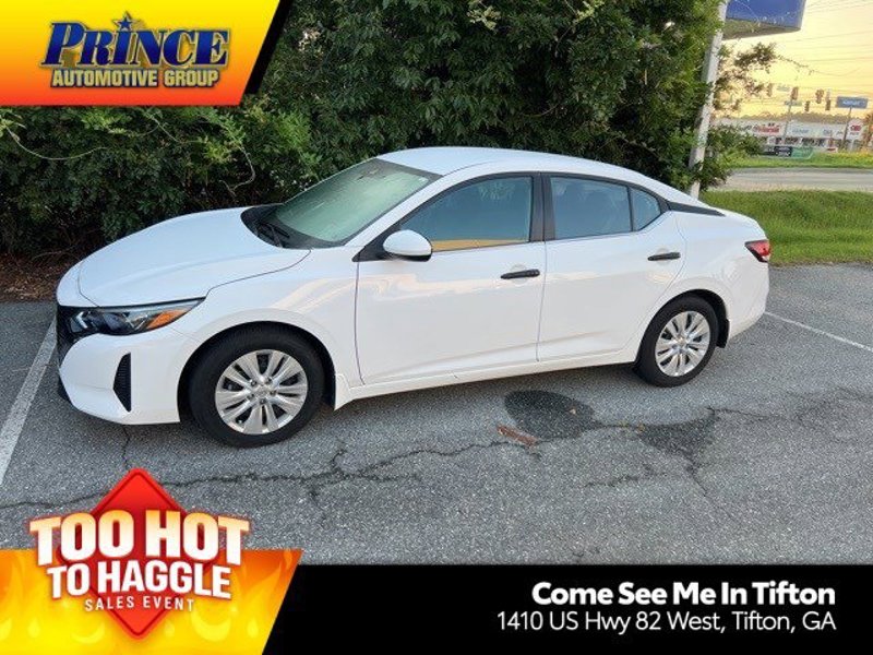 Used 2024 Nissan Sentra S image 1