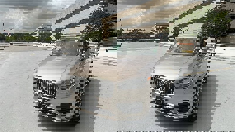 Certified 2023 Volvo XC90 B5 Core w/ Climate Package image 1