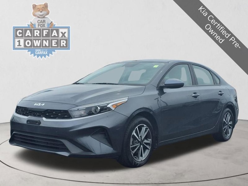 Certified 2022 Kia Forte LXS image 1