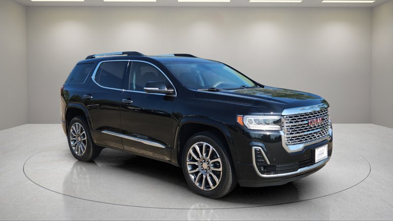 Certified 2023 GMC Acadia Denali w/ Denali Ultimate Package image 1